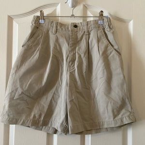 Vintage Levi Casual Beige High Waisted Cargo Shorts